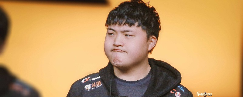 简自豪为什么叫小狗