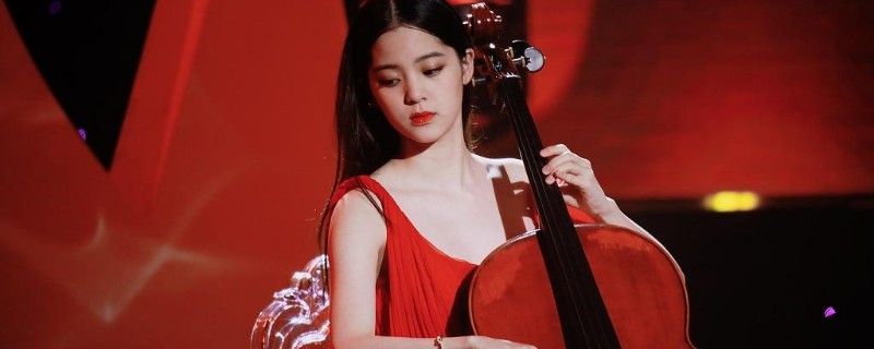 欧阳娜娜应援色是什么