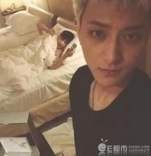 黄子韬结婚了吗老婆叫什么名字女儿贝贝资料?黄子韬419事件是什么