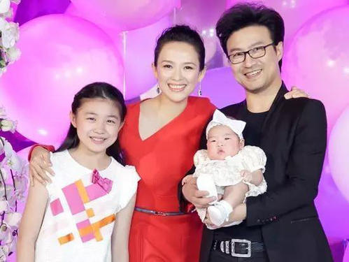 章子怡的三重门事件是怎么回事?章子怡为什么喜欢汪峰怎么认识的
