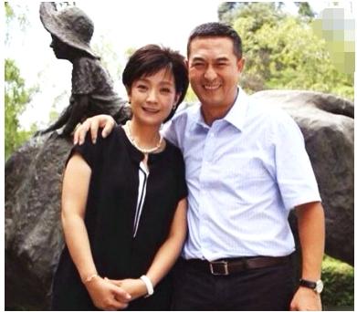 张嘉译前妻有几个岳红是张嘉译前妻吗?张嘉译张凯丽又是啥关系?